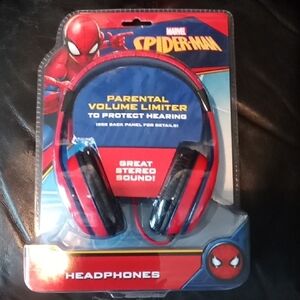 MARVEL SPIDERMAN HEAD PHONE FOR KIDS! BRAND NEW!